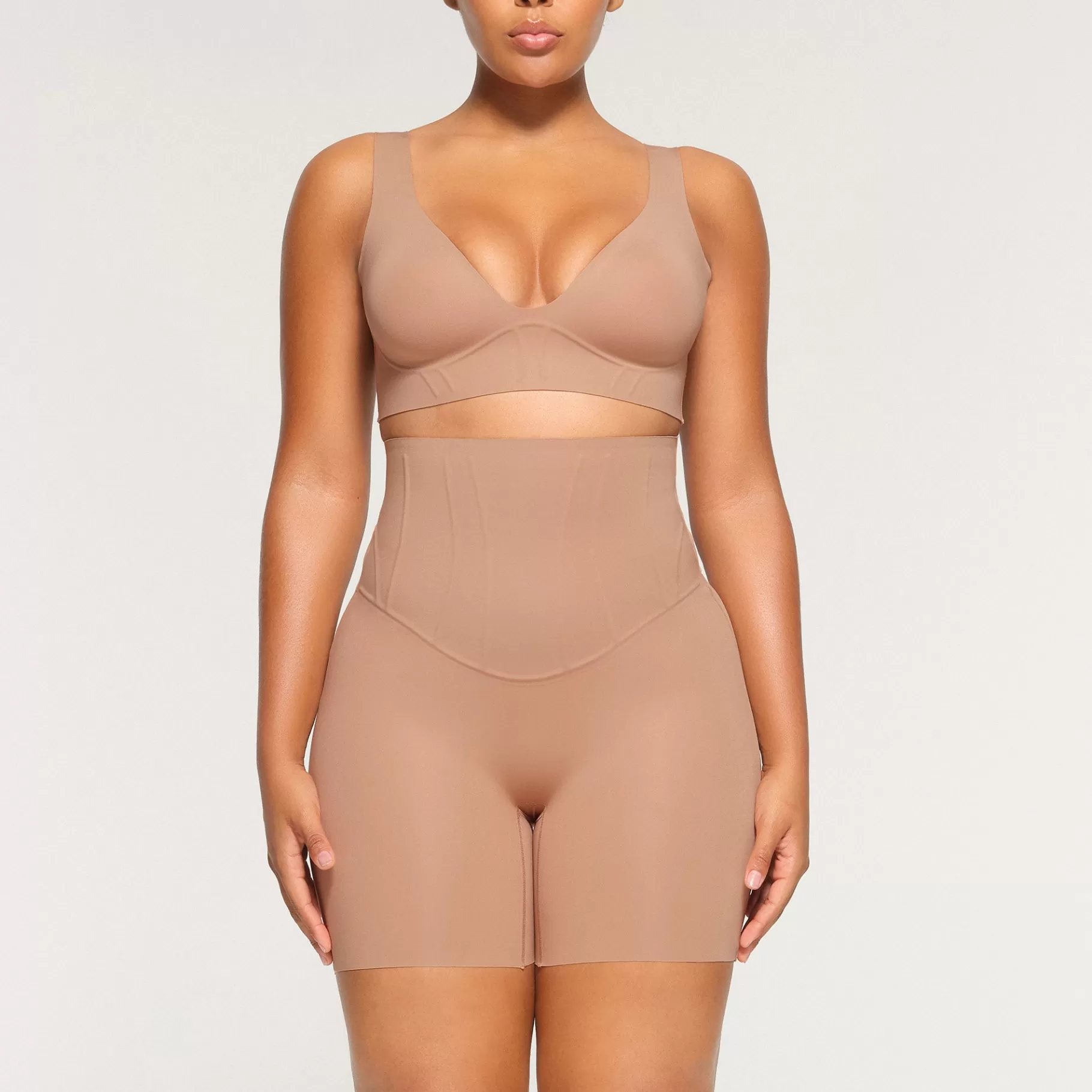 Skims shapewear bras*BONDED CORSET PLUNGE BRALETTE | SIENNA