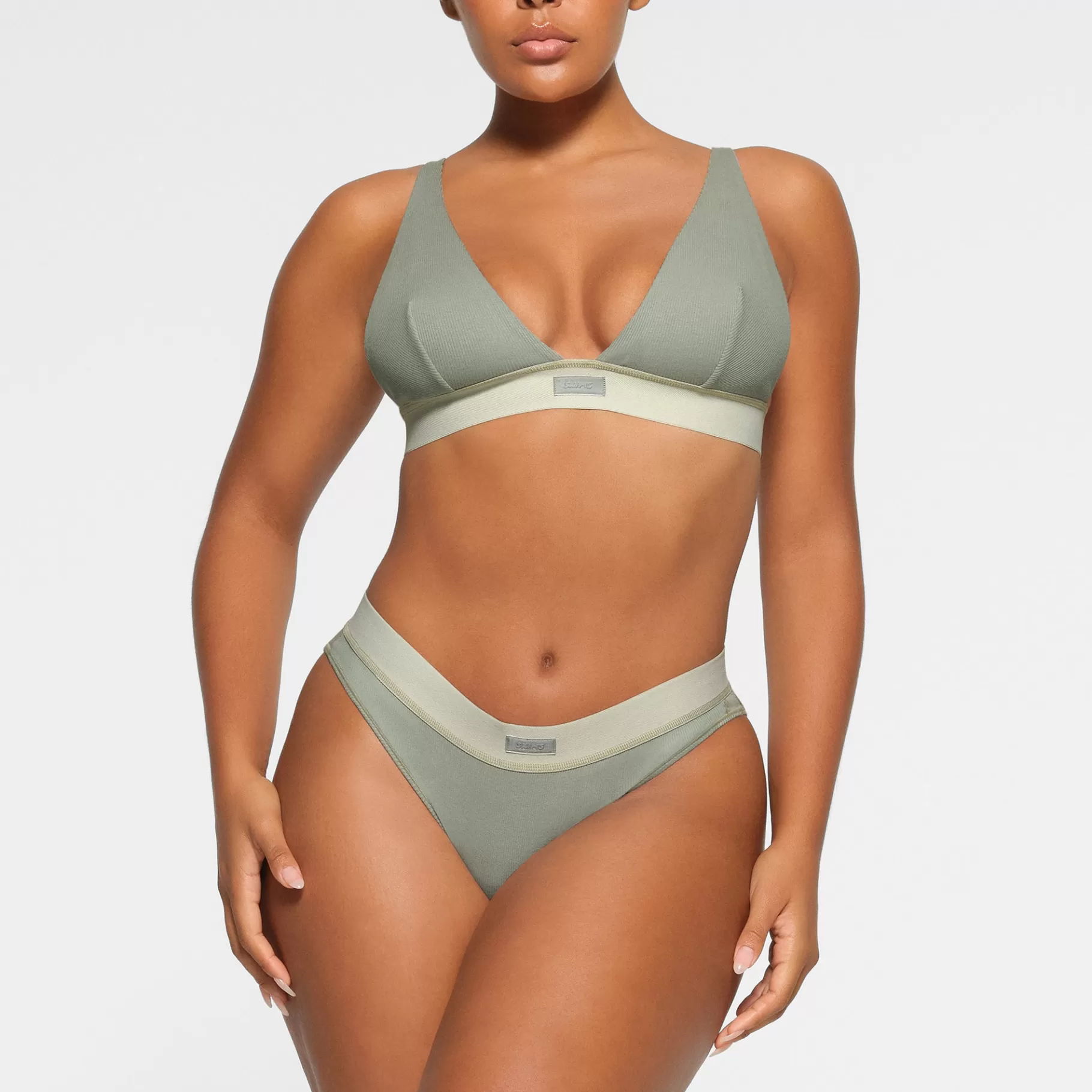 Skims cotton collection*COTTON RIB PLUNGE BRALETTE | MINERAL