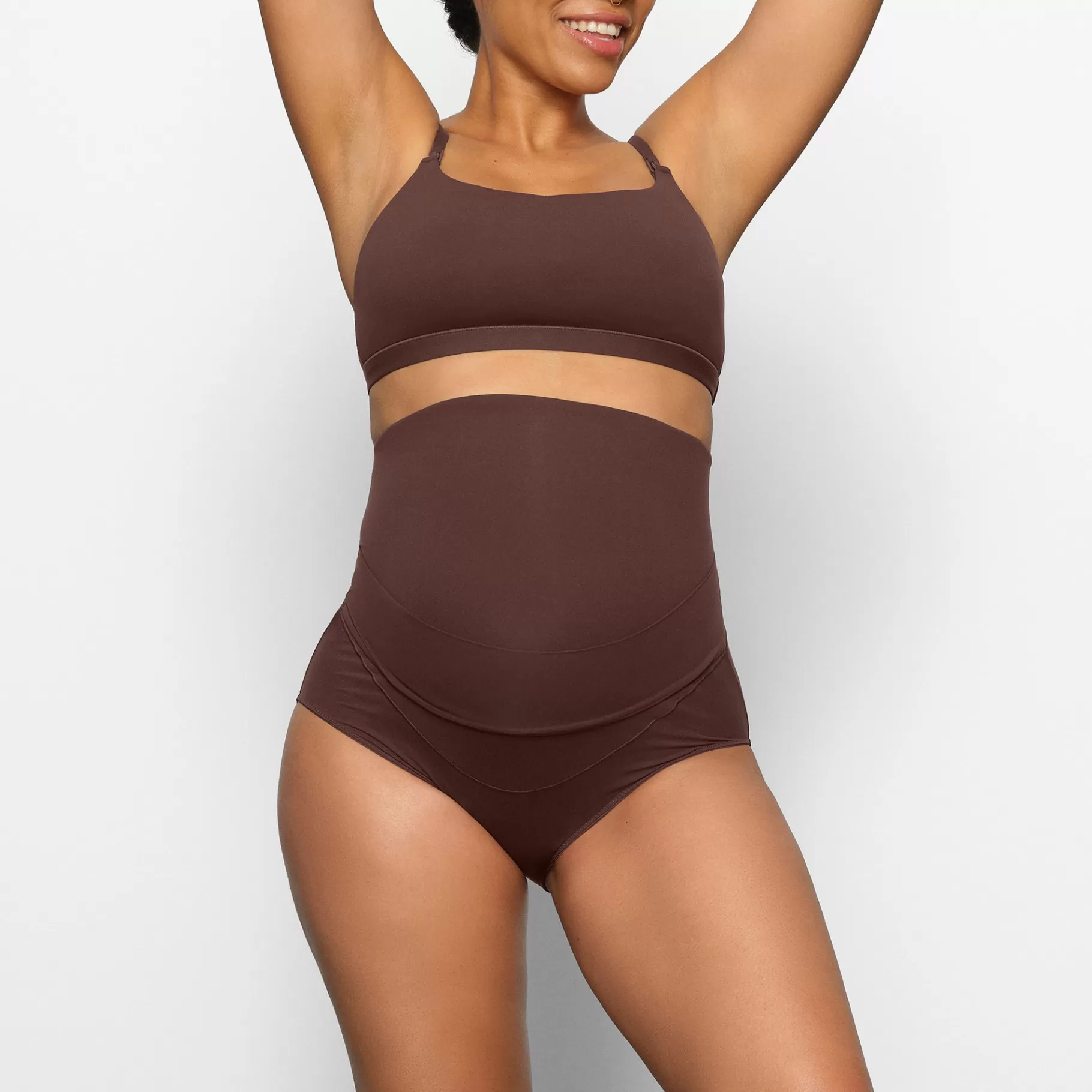 Skims maternity shapewear*FITS EVERYBODY MATERNITY HIGH-WAISTED BRIEF | COCOA