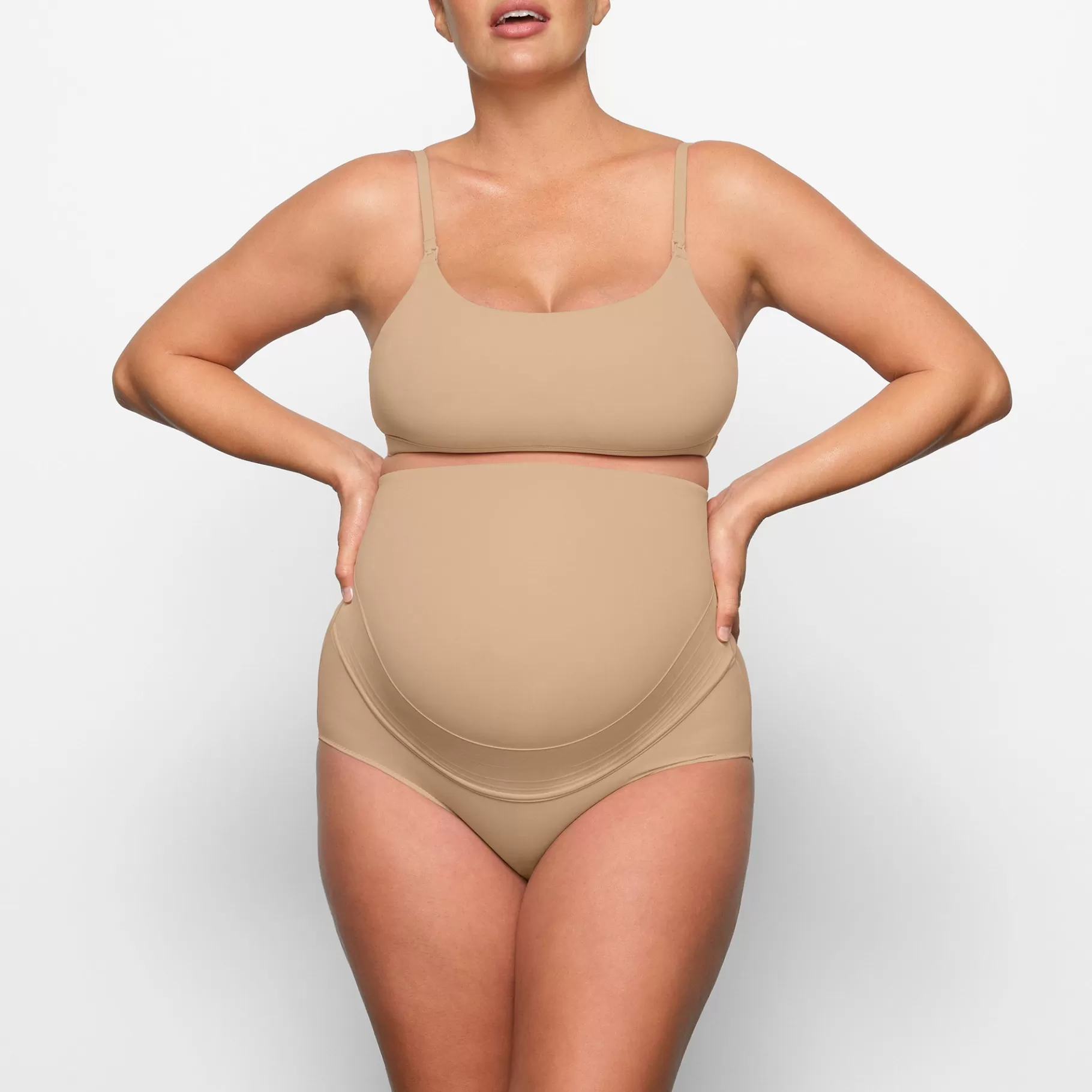 Skims maternity shapewear*FITS EVERYBODY MATERNITY PUMPING SCOOP BRALETTE | CLAY