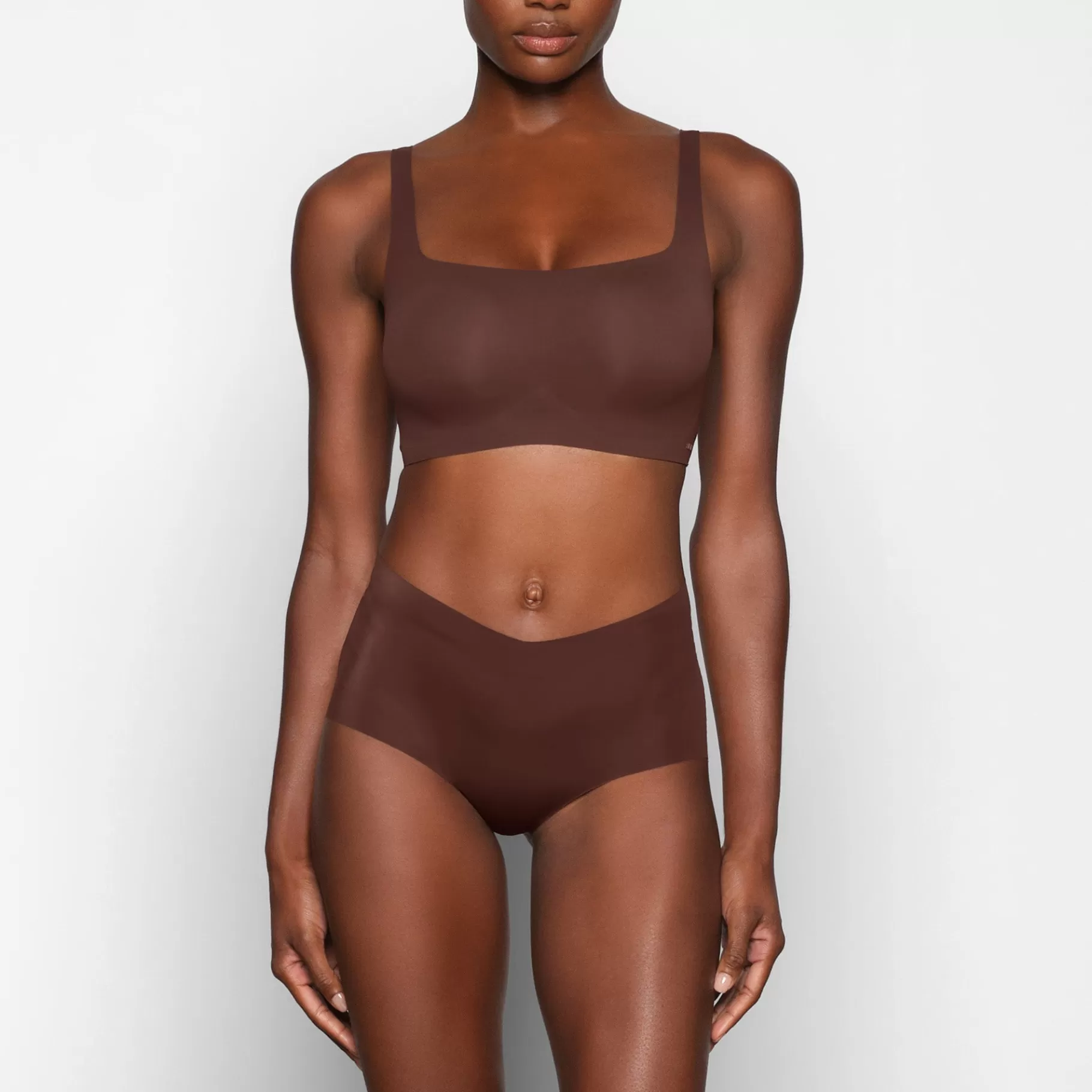 Skims scoop*NAKED SCOOP BRALETTE | COCOA