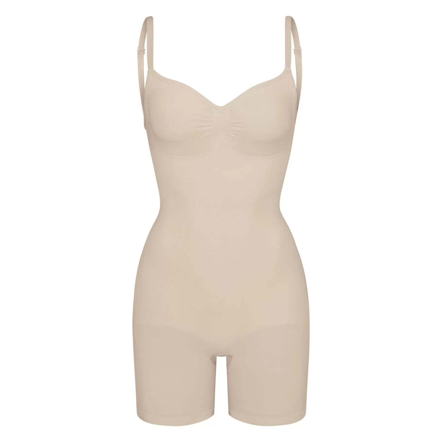 Skims backless shapewear*SEAMLESS SCULPT LOW BACK MID THIGH BODYSUIT | SAND