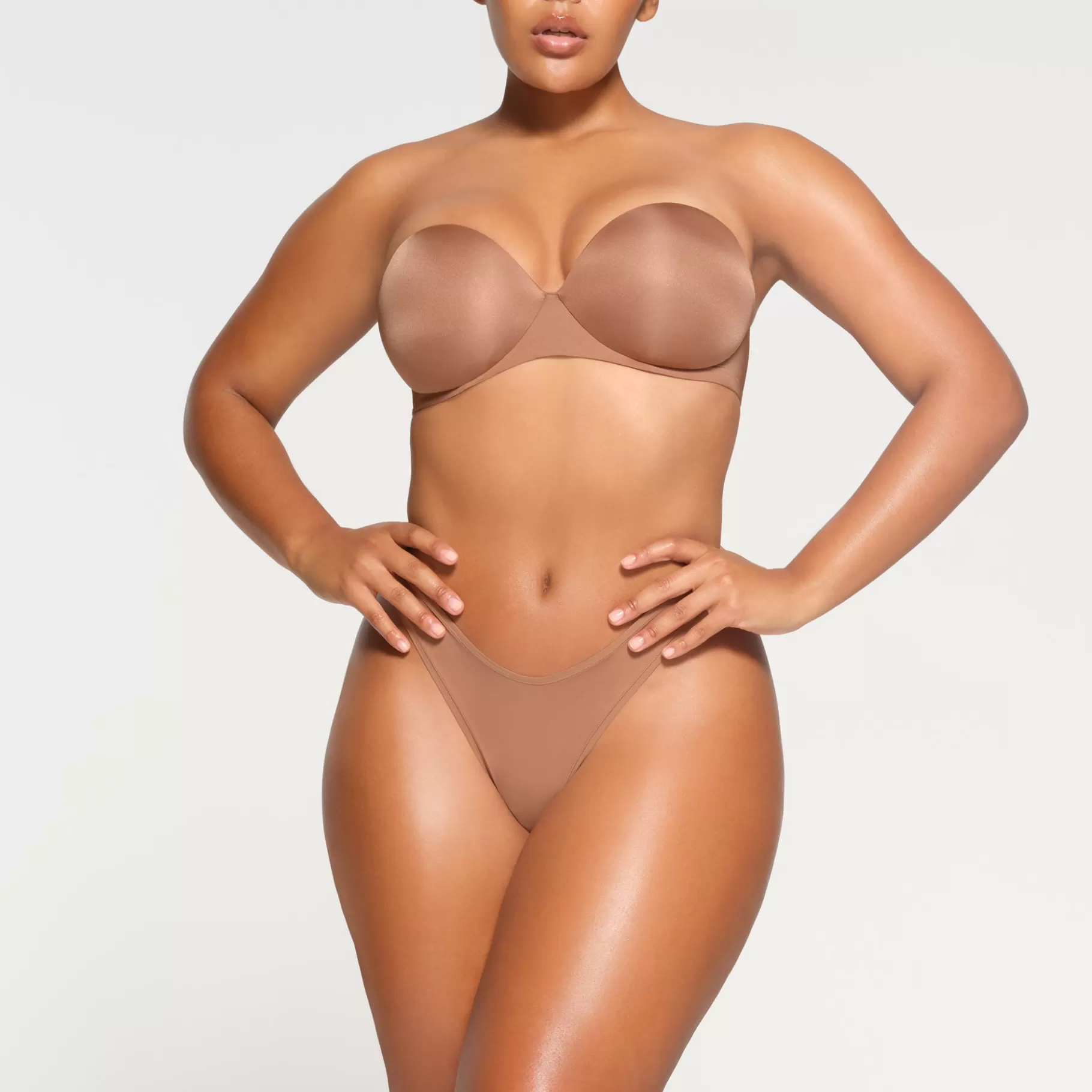 Skims for you* ULTIMATE BRA STRAPLESS PUSH-UP BRA | SIENNA