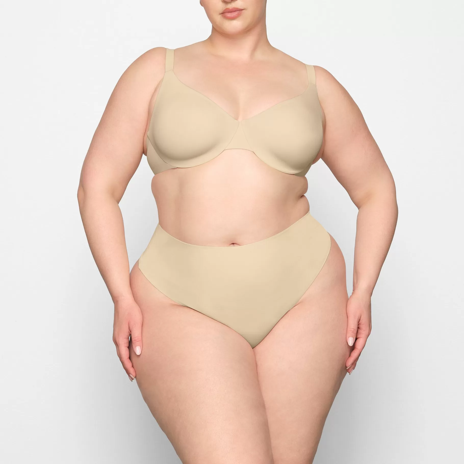 Skims unlined*SMOOTHING INTIMATES UNLINED FULL COVERAGE BRA | SAND