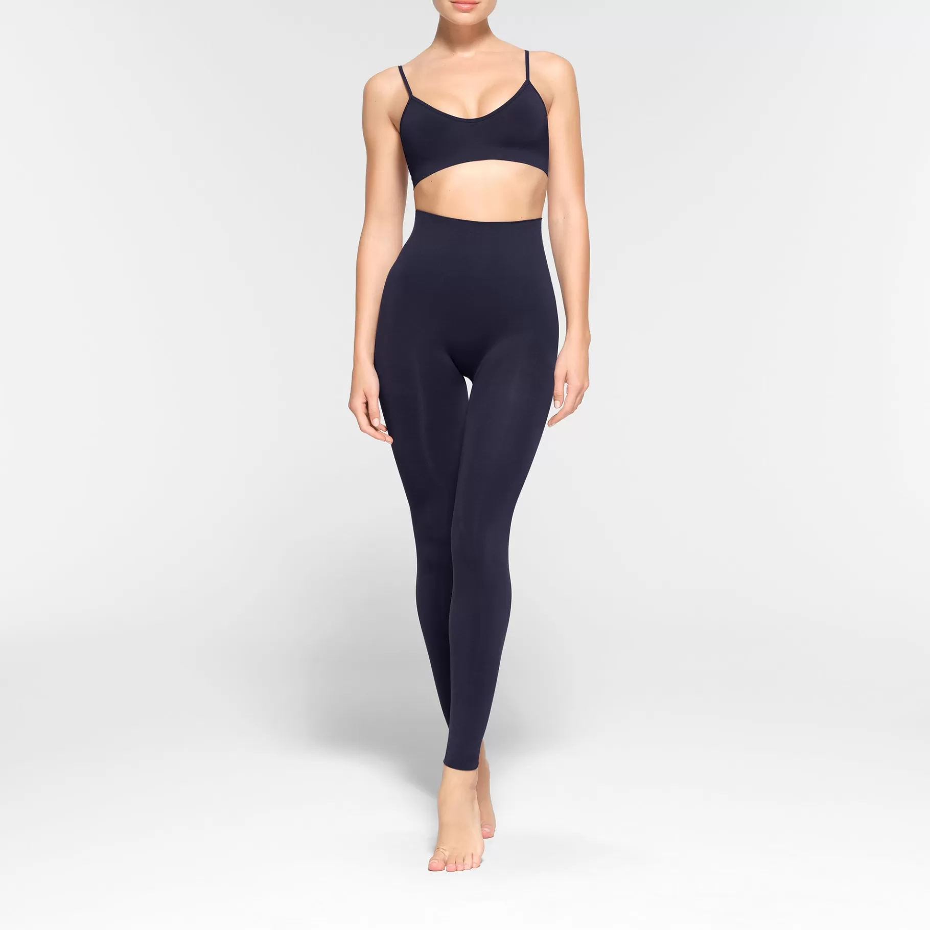 Skims leggings & pants*SOFT SMOOTHING SEAMLESS LEGGING | NAVY